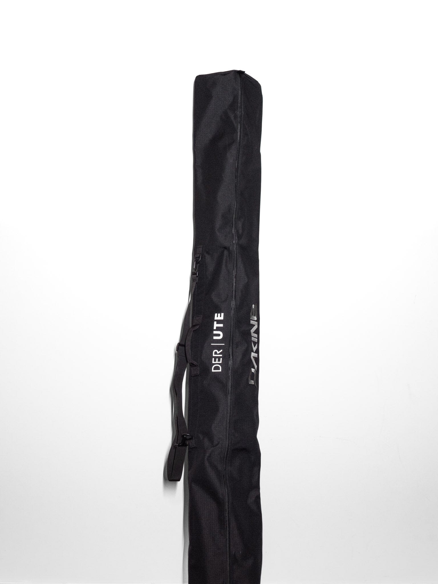 Dakine x DerUte Ski Sleeve, Black