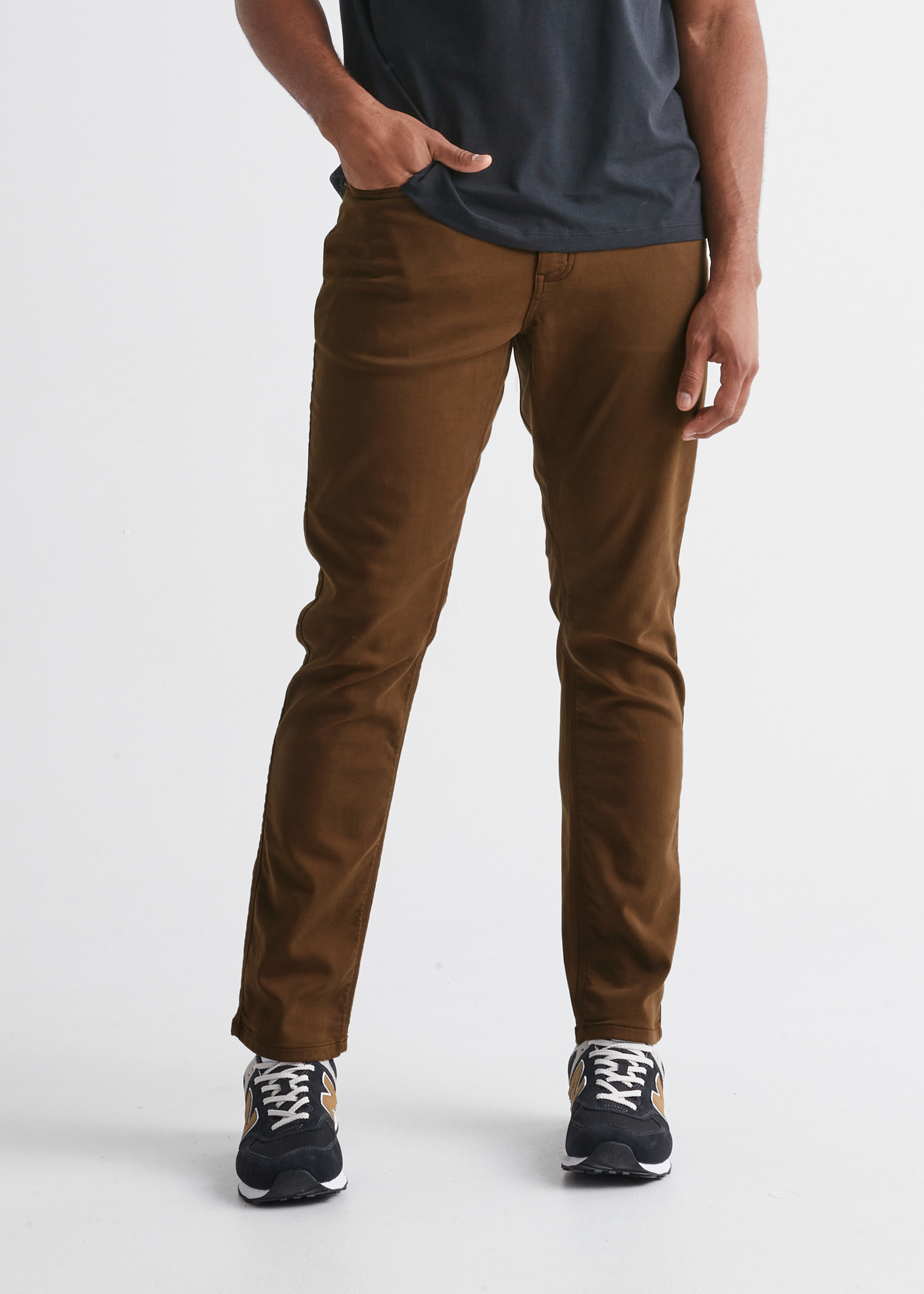 DUER No Sweat Relaxed Taper Pant, Golden